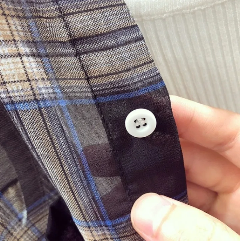 

New Woman Vent Vintage Plaid Shirt Single Breasted Turn down Collar Cotton Long Sleeve Button Feminina Sales Large size 205