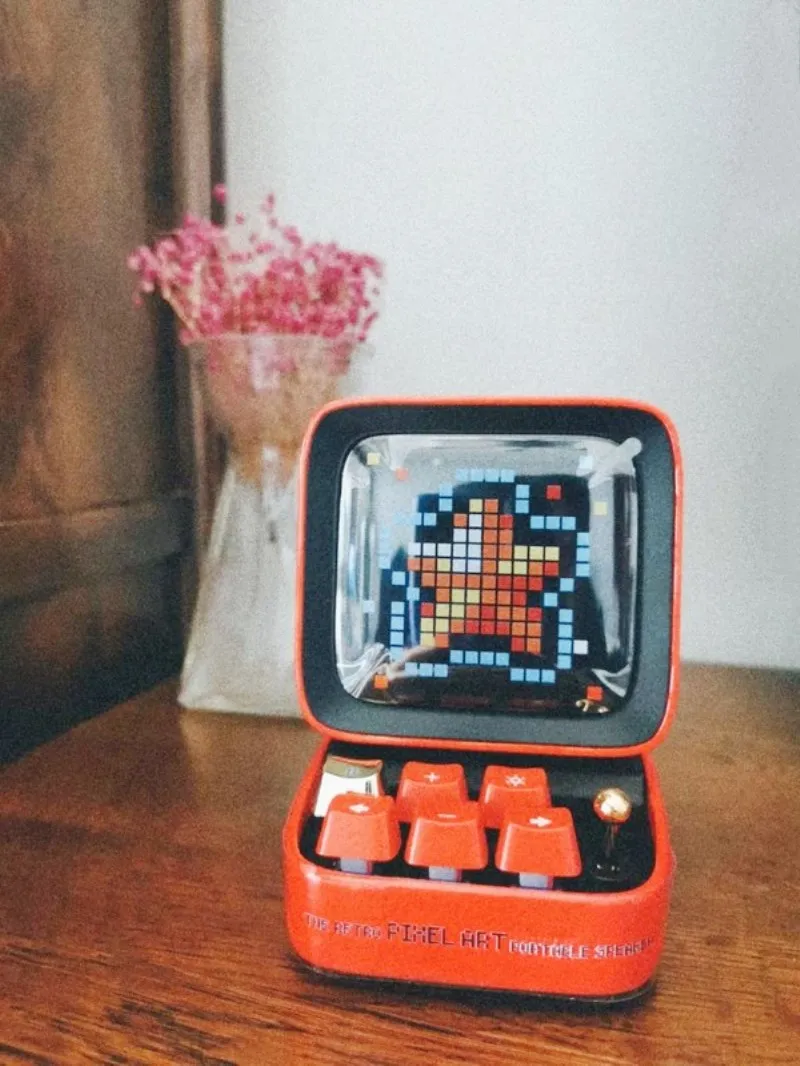 Divoom DITOO Pixel Bluetooth Wireless Speaker Chinese Red Mechanical retro mini computer model Smart alarm clock | Электроника