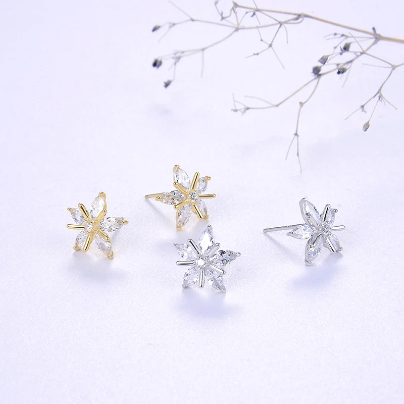 ORSA JEWELS Настоящее S925 Снежинка серьги гвоздики Новые Рождественские тема милые трендовые стерлингового серебра циркония женские ювелирные изделия SE172