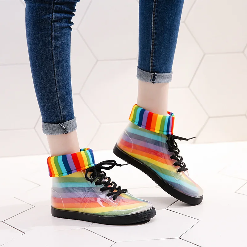 

2020 Ankle Rain Boots Removable Cover Platform Lace Up PU Waterproof Motorcycle Colorful Ankle Mature Boots Woman Shoes