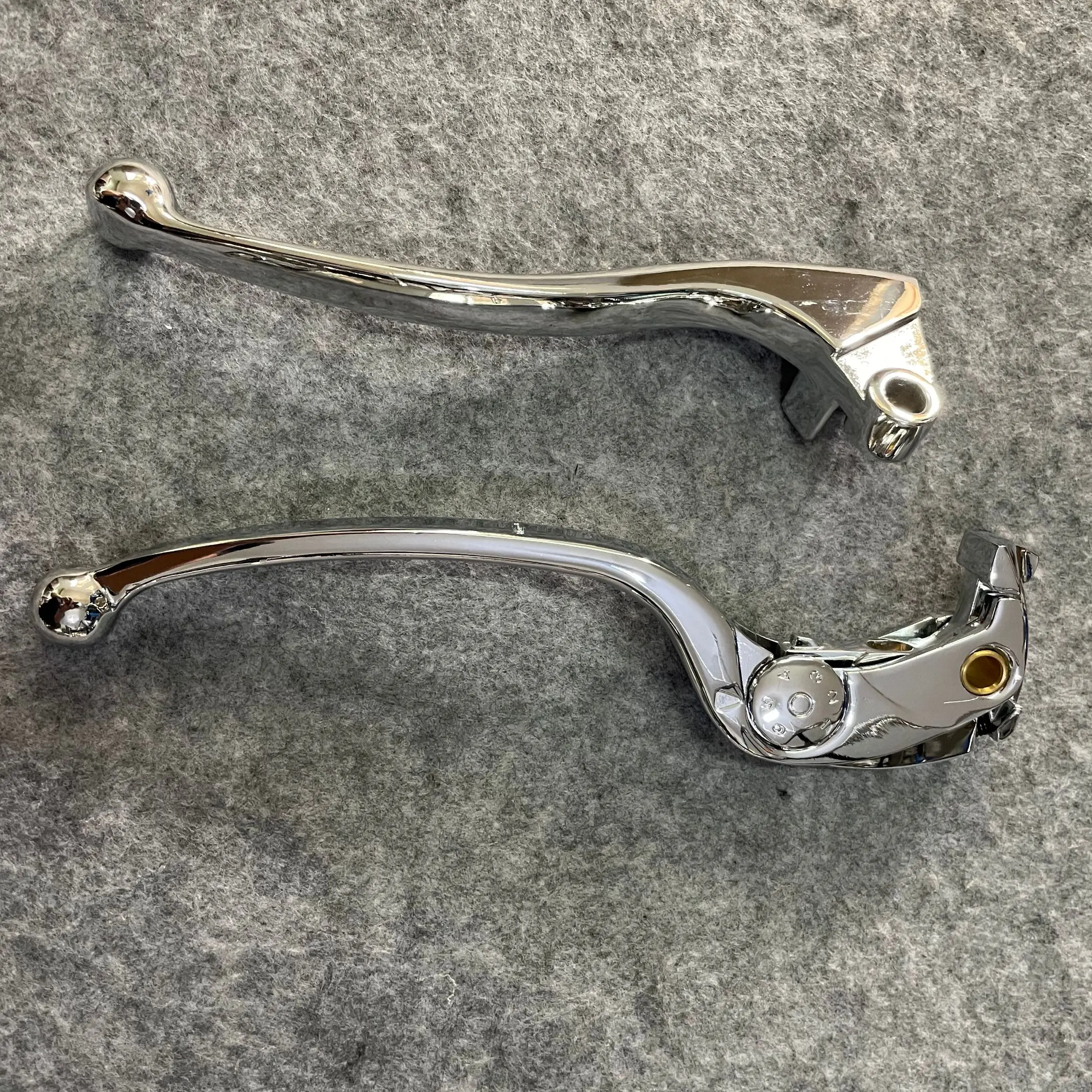 

Brake Clutch Lever For KAWASAKI ZX6R ZX-6R 2007-2012 ZX10R ZX-10R 2006-2012 Z750R 2011-2012 Z1000 2007-2012 Z1000SX 2011-2012