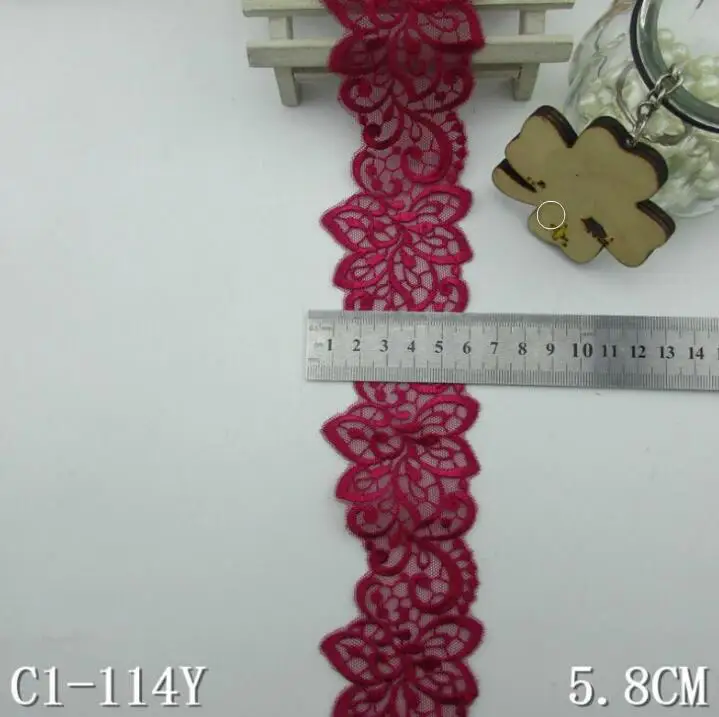 Кружевная бейка для свадебного платья 5 м 6 см с вышитыми цветами винтажная