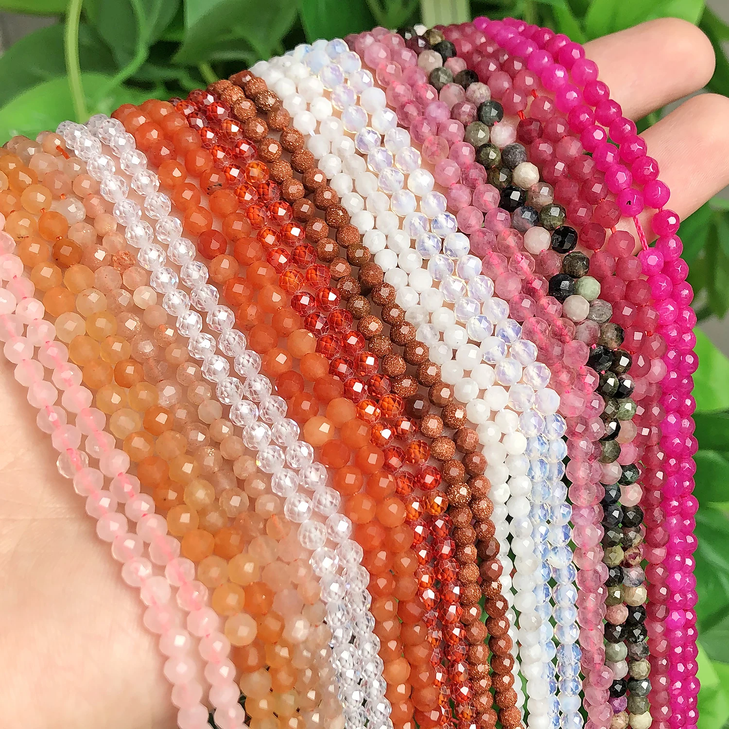 Бусины из натурального камня с гранями 2/3/4 мм |