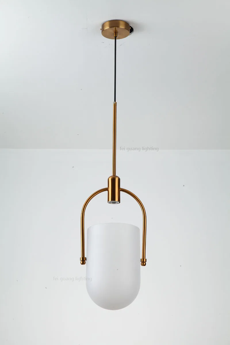 Скандинавские креативные стеклянные подвесные светильники в стиле постмодерн
