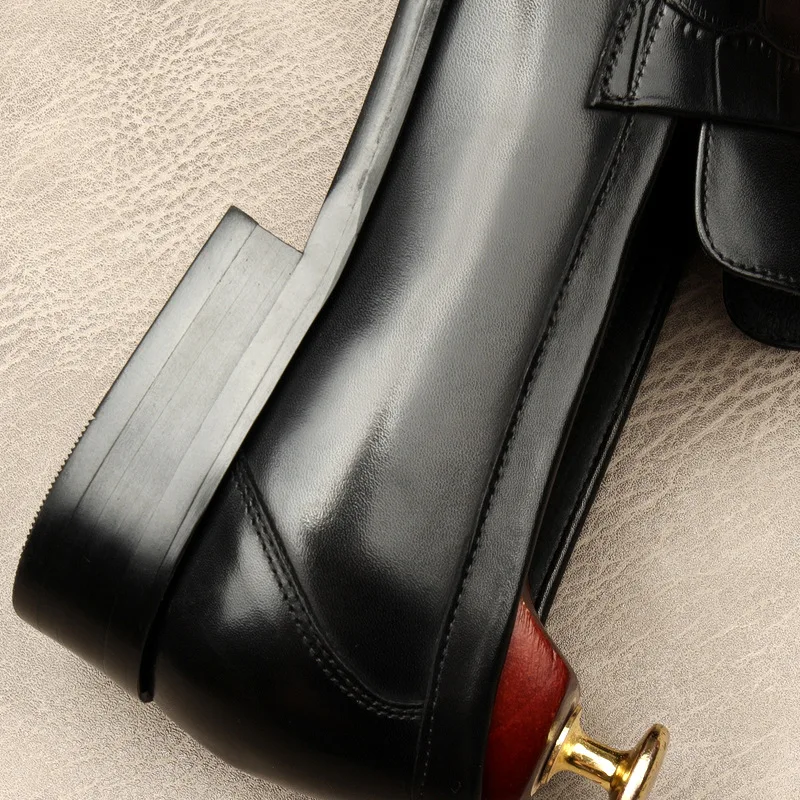 

New Arrivals Men Business Dress Genuine Leather Shoes Retro Gentleman Formal Carved Bullock Slip On Black Khaki Formal Shoes Men