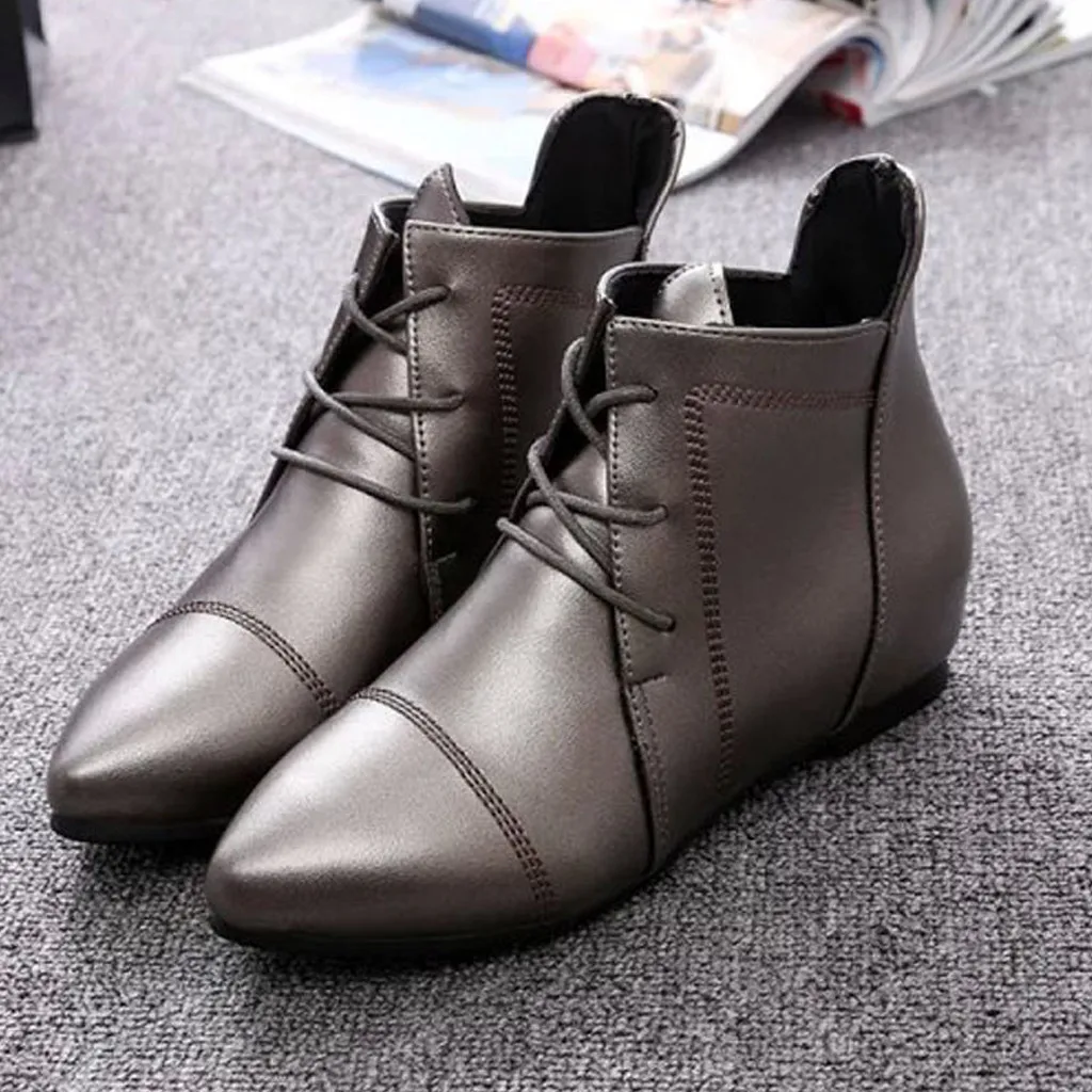 Женские короткие ботинки в британском стиле зимние кожаные на плоской подошве