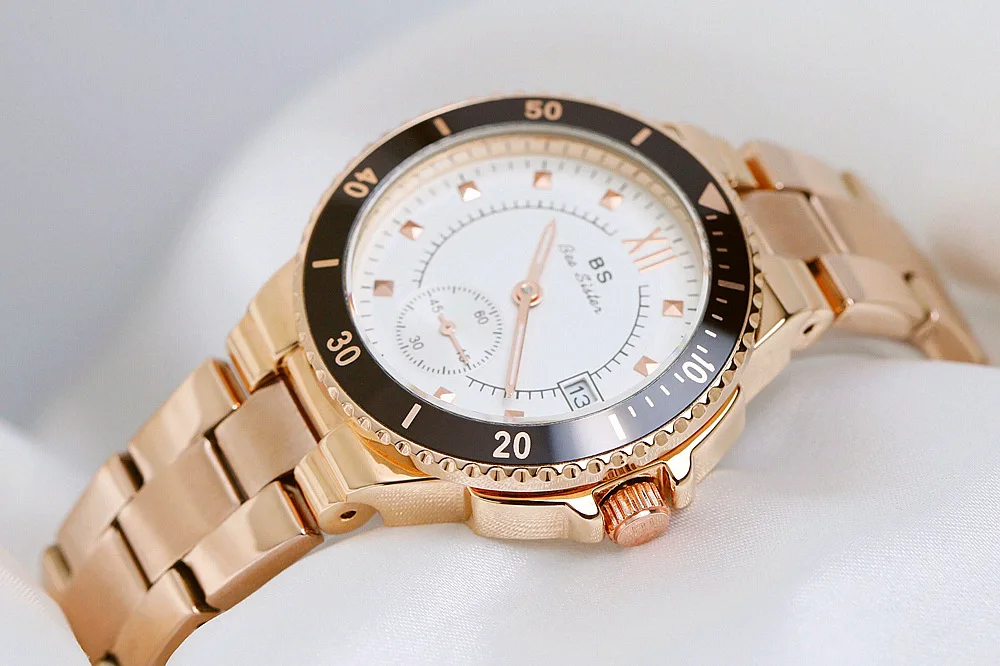 

2021 student sports watch new concept creative steel mesh belt ladies watch bracelet watch full diamond ladies watch quartz watc