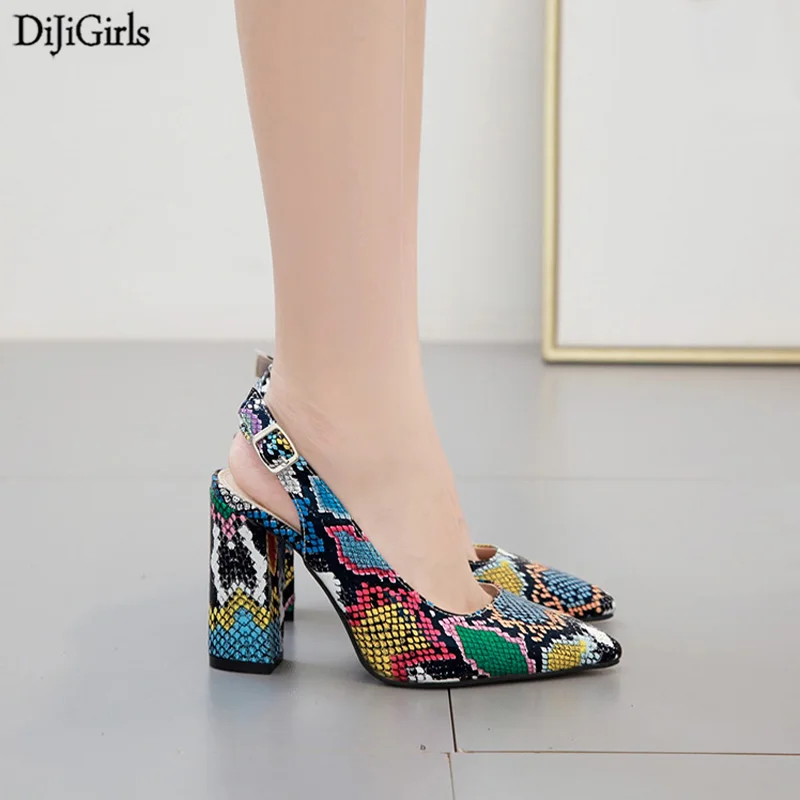 Модная обувь коллекция 2019 года женская с петлей на пятке летняя Офисная Женская