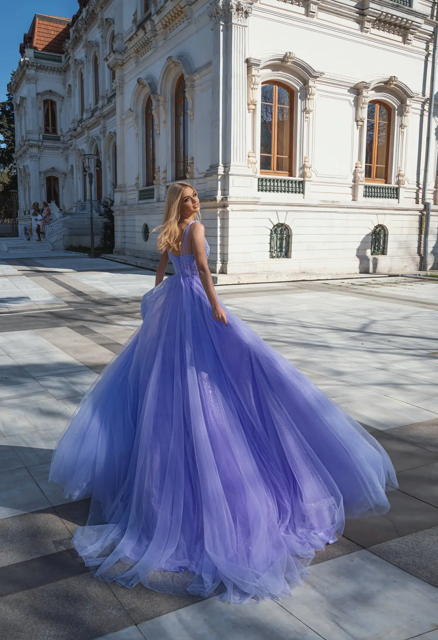 

Lavender Lace Appliqued Prom Dress Sexy Spaghetti Neck Beaded African Plus Size Women Party Dresses Formal Evening Gowns