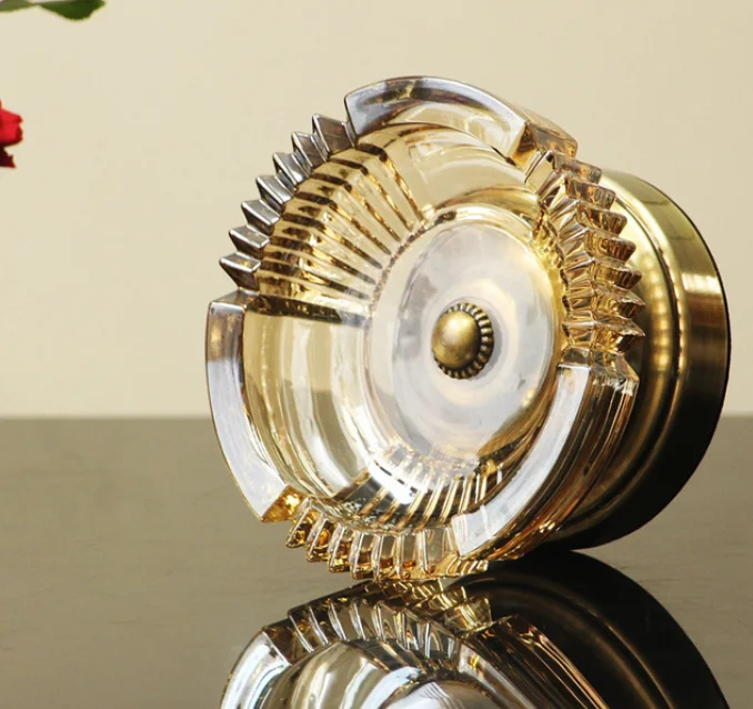 

Fashion High Quality Glass Ashtray Gifts For Boyfriend Home Decoration Creative Office Bathroom Desk Ashtray Smoking Tray LFB717