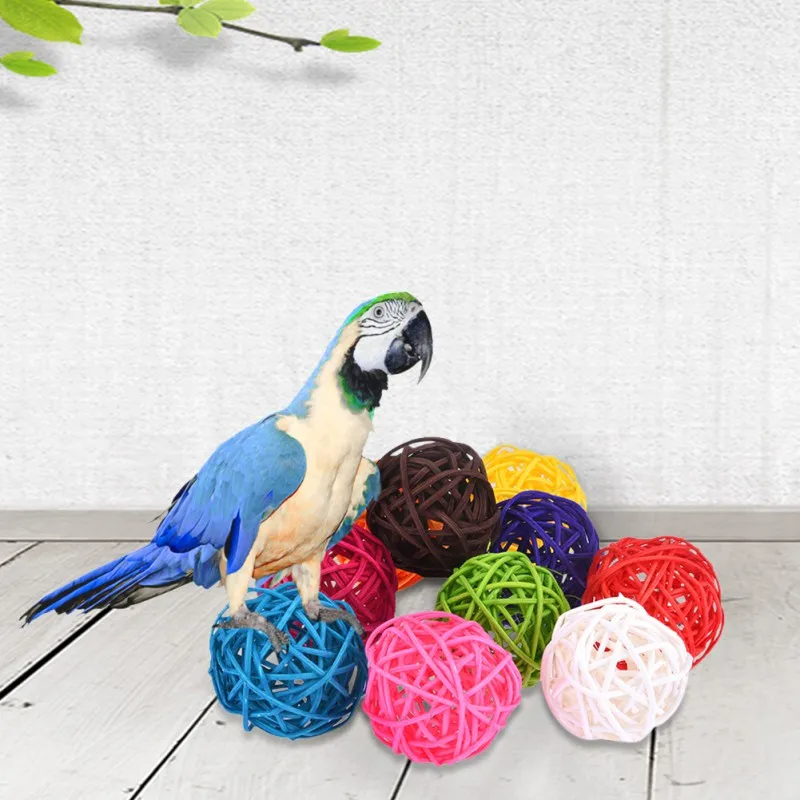 Клетка для домашних птиц аксессуары попугаев цветные игрушки из ротанга