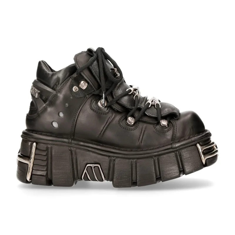 

2021 Celebrity Inspired Heavy Metal Platform High-Top Shoes Women Punk Small Leather Shoes Gothic Dark Motorcycle Boots Fashion