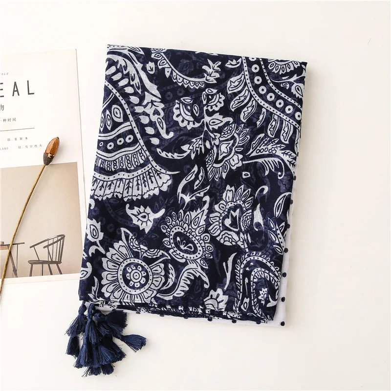 

Retro ethnic style Balinese yarn cotton hemp feel scarf polka dot blue and white porcelain tassel tourism sunscreen shawls scarf