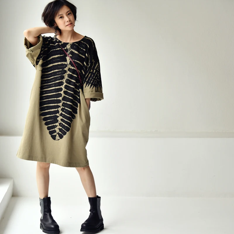 

Female new spring and summer Fashion O-neck printing three-quarter sleeve dress personality versatile M-length loose T-shirt