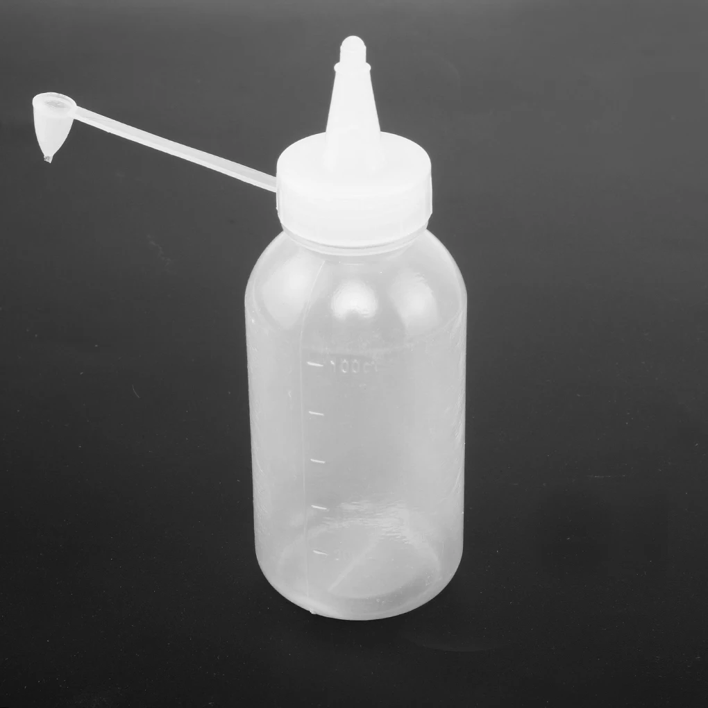 

2pcs 100ML Kitchen Accessories Plastic Squeeze Bottle Dispenser for Sauce Vinegar Oil Ketchup Cookling tools White Plastic