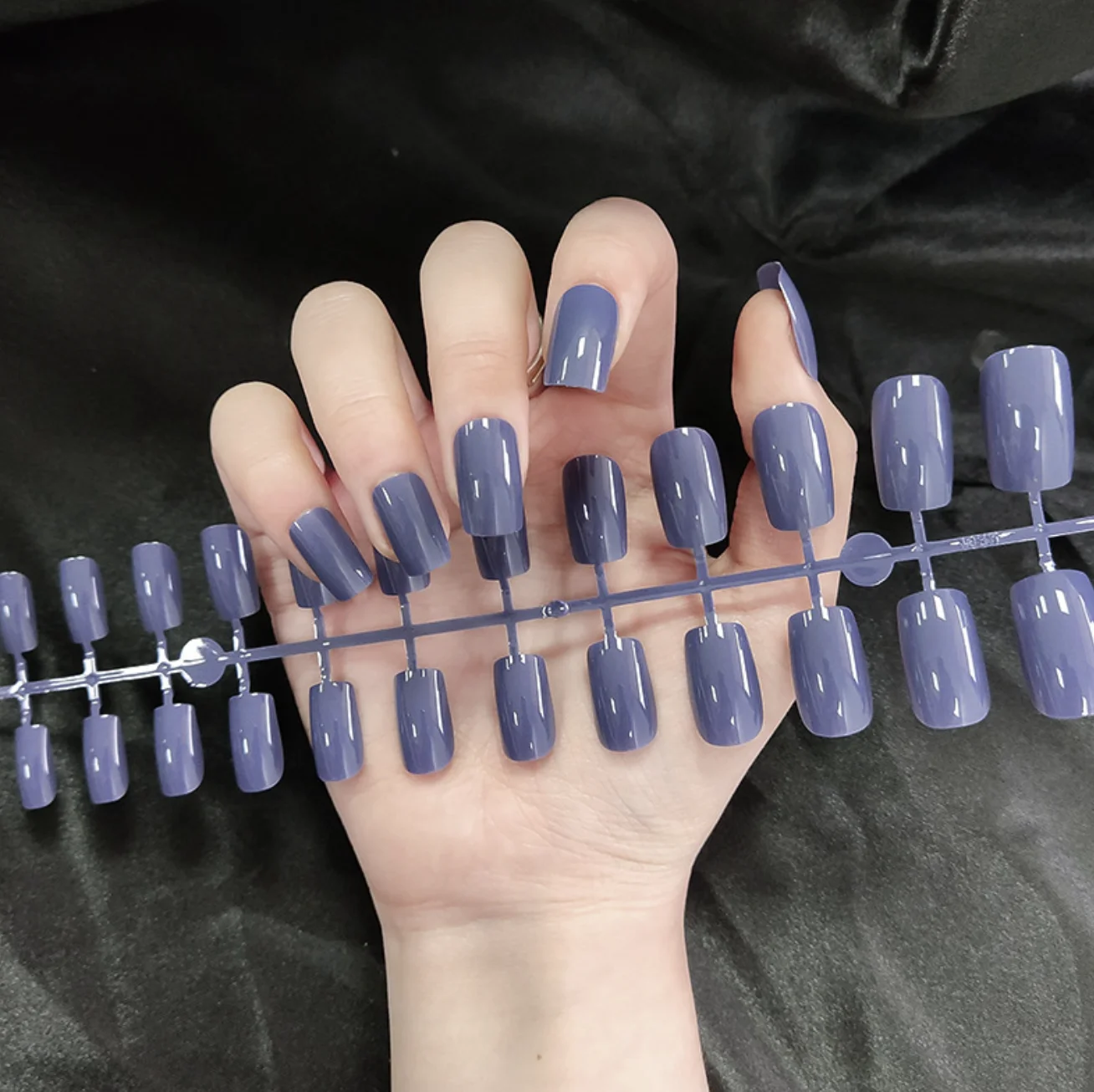 Твердые зеркальные накладные ногти средней длины искусственные искусственное