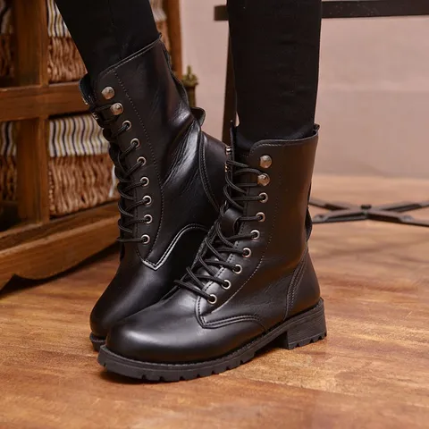 Черные женские мотоциклетные ботинки с круглым носком, женские армейские ботинки из искусственной кожи, однотонные женские ботинки мартинсы на шнуровке на плоской подошве