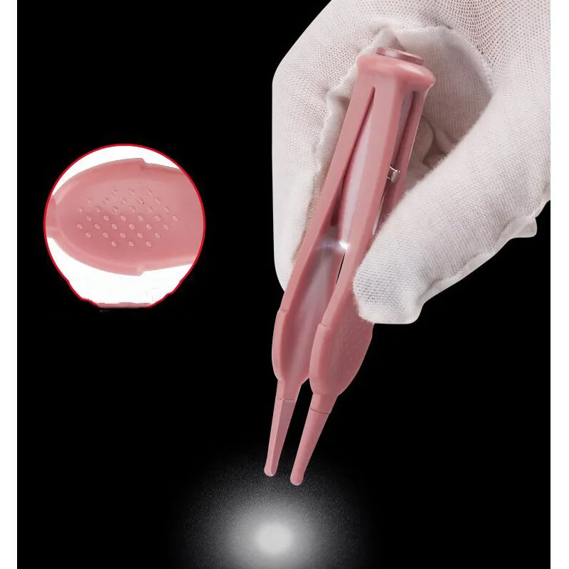 

Baby Cleaning Tweezers With LED Lights Baby Ear Nose Navel Cleaning Tweezers Baby Plastic Nose Tweezers Newborn Safety Baby Care