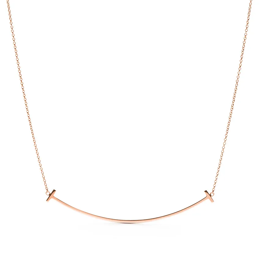 

Personality contracted fine smile hanging necklace