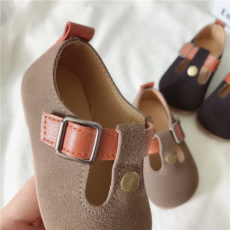 Мягкие модные кроссовки принцессы для девочек детская обувь из искусственной