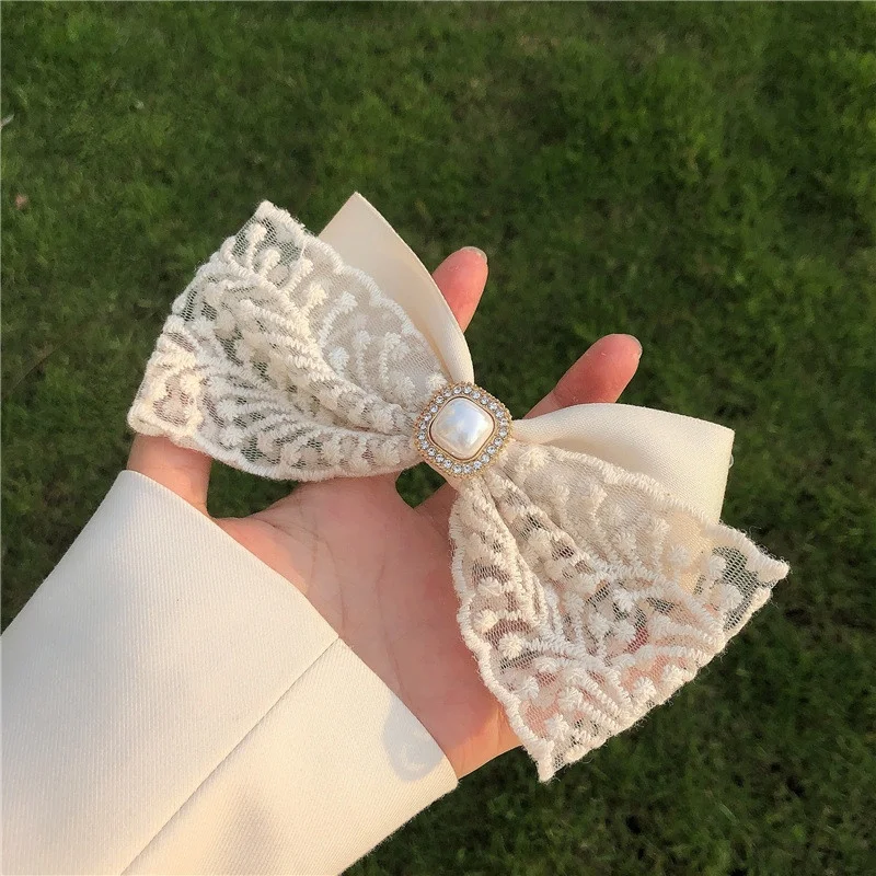 

Woman Korean Lace Pearls Hair Clips Elegant Bowknot Hairpins Girls Hair Accessories Fashion Jewelry
