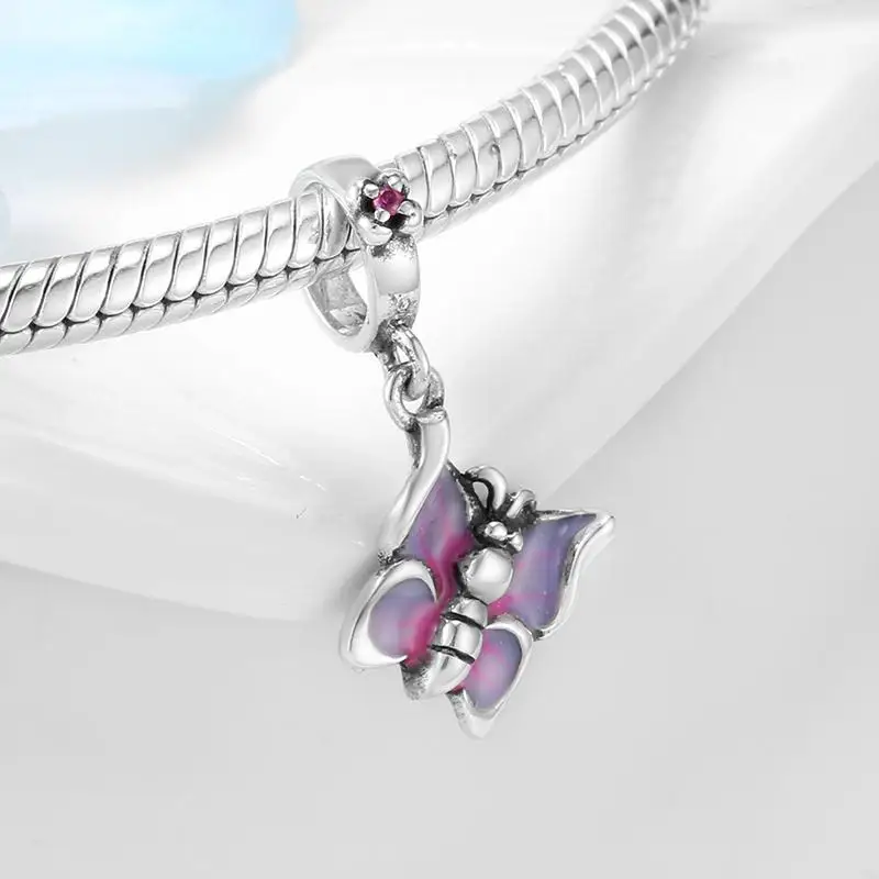 Шарм-подвеска Летающая бабочка из серебра 925 пробы 7 цветов | Украшения и