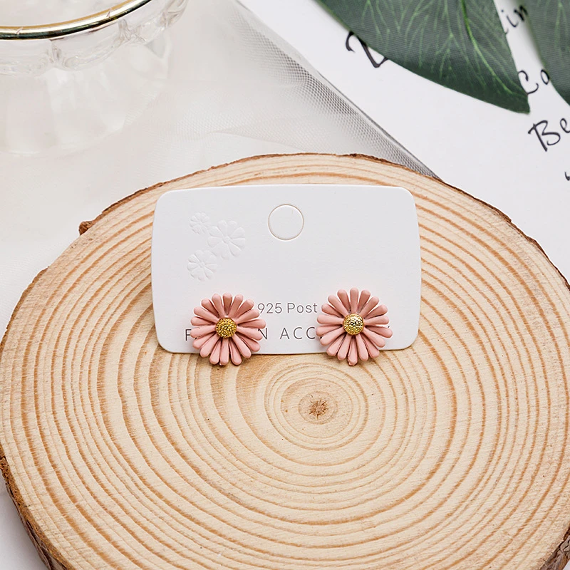 8 сезонов модные женские серьги-гвоздики однотонные с рисунком ромашки цветка