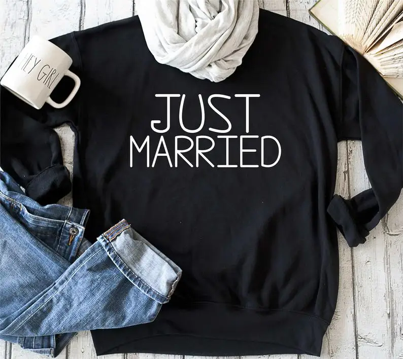 

Just Married Bachelorette Party Female Sweatshirt Black Funny Letter Full Long Sleeve Shirt Fashion Harajuku Hoodies Pullovers