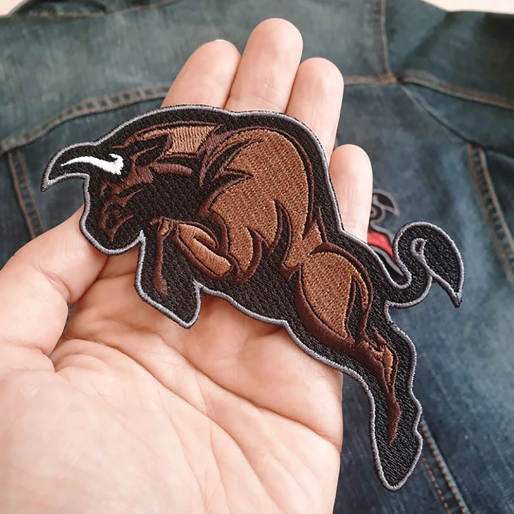 Нашивки с вышивкой в виде бульдога красного и коричневого цветов аппликации для