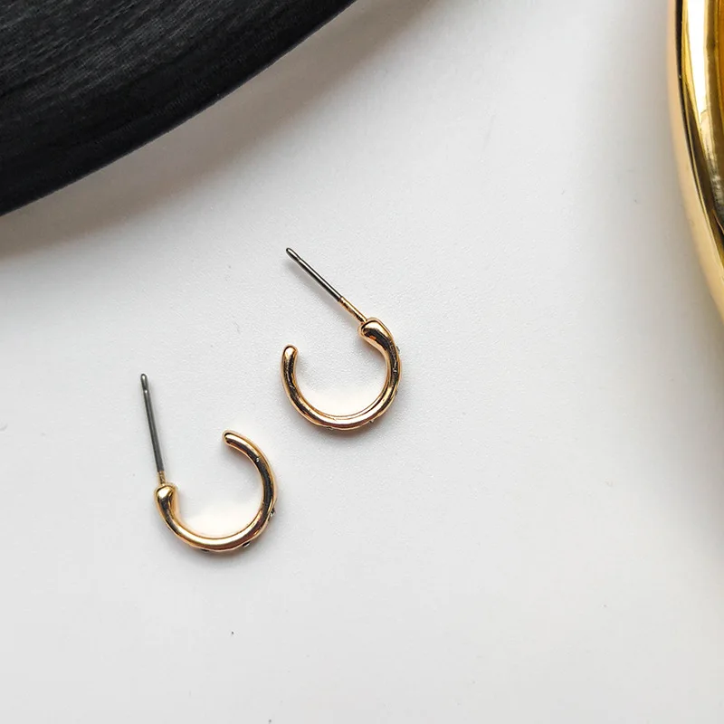 

Five Star Earrings simple women's small cool style new fashion earrings in 2020