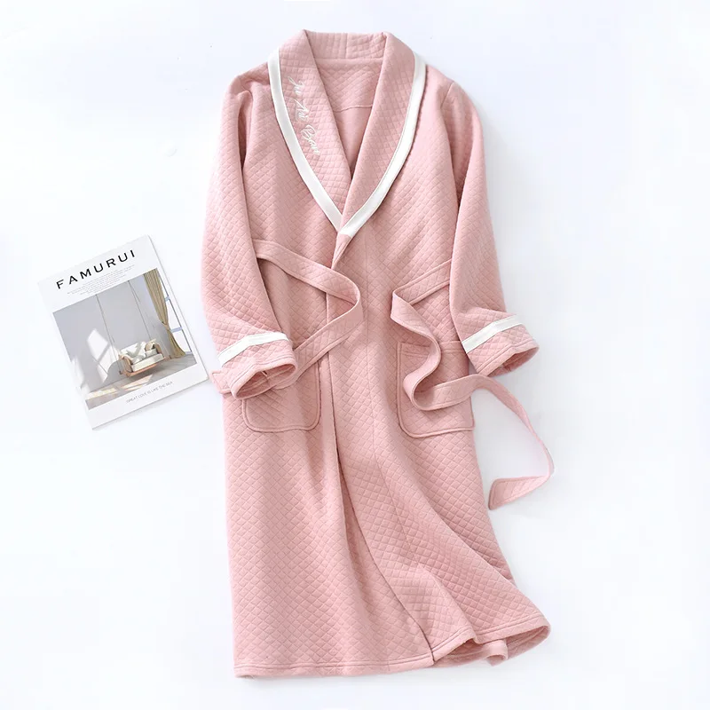 Women Pink Осенне-зимние пижамы наивысшего качества для влюбленных, повседневный халат для женщин, хлопковый бархатный халат для пар, халат с длинными рукавами, женский халат с поясом - Цвет: Women Pink