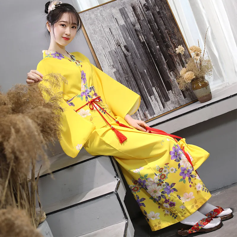 

В Европе Женщины платье гейши халат с Оби традиционные японские кимоно Женская юката Ретро шоу на сцене Косплэй костюм