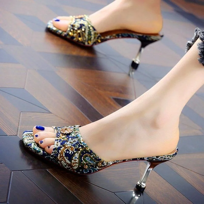

Women's Shoes
