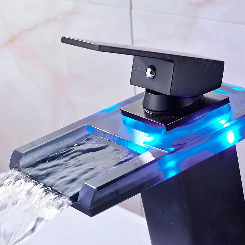 Светодиодный смеситель для умывальника латунный Смеситель горячей и холодной