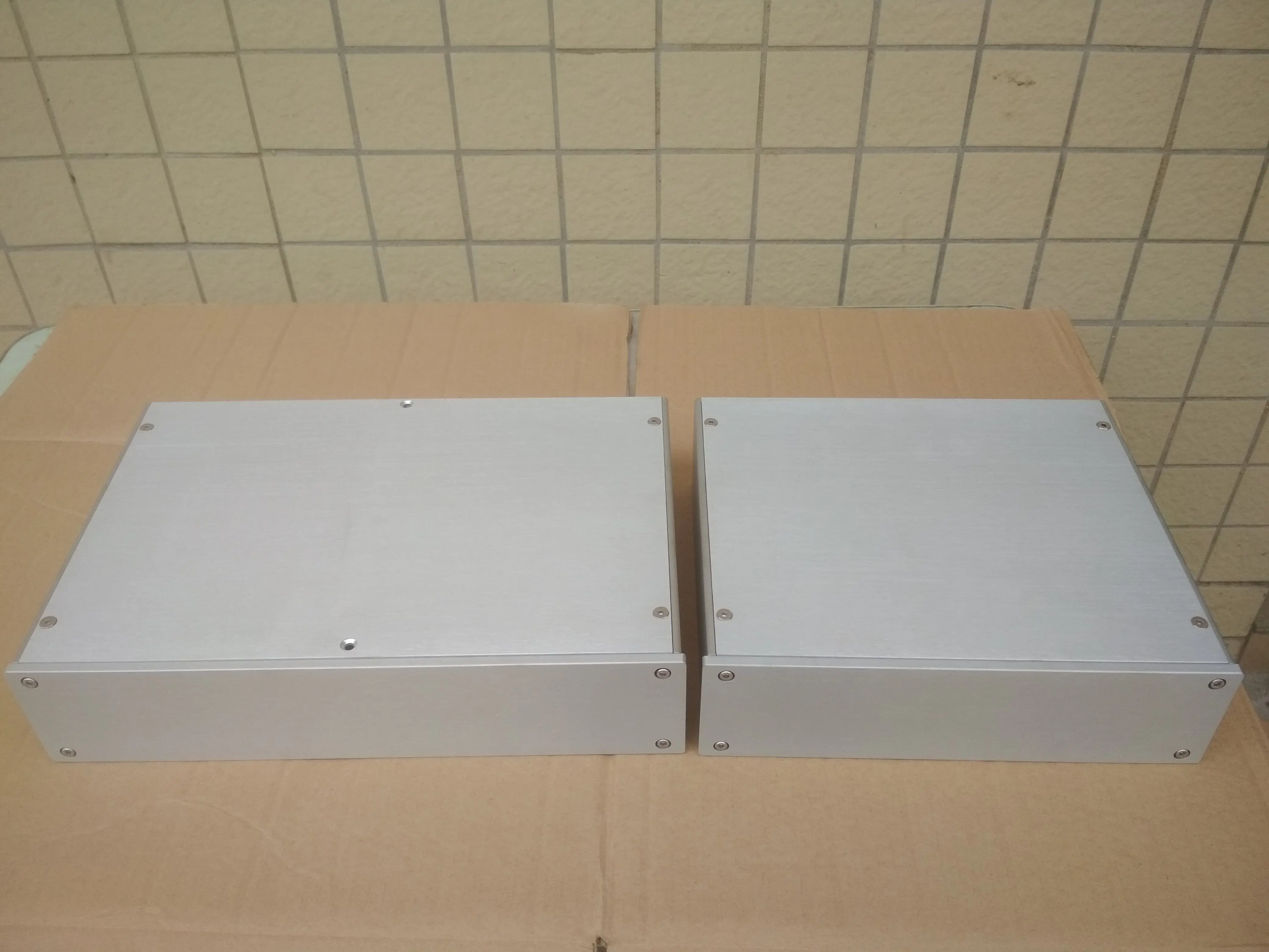 

All aluminum amplifier chassis / Preamplifier case / AMP Enclosure /DIY box (320 *70*211mm)