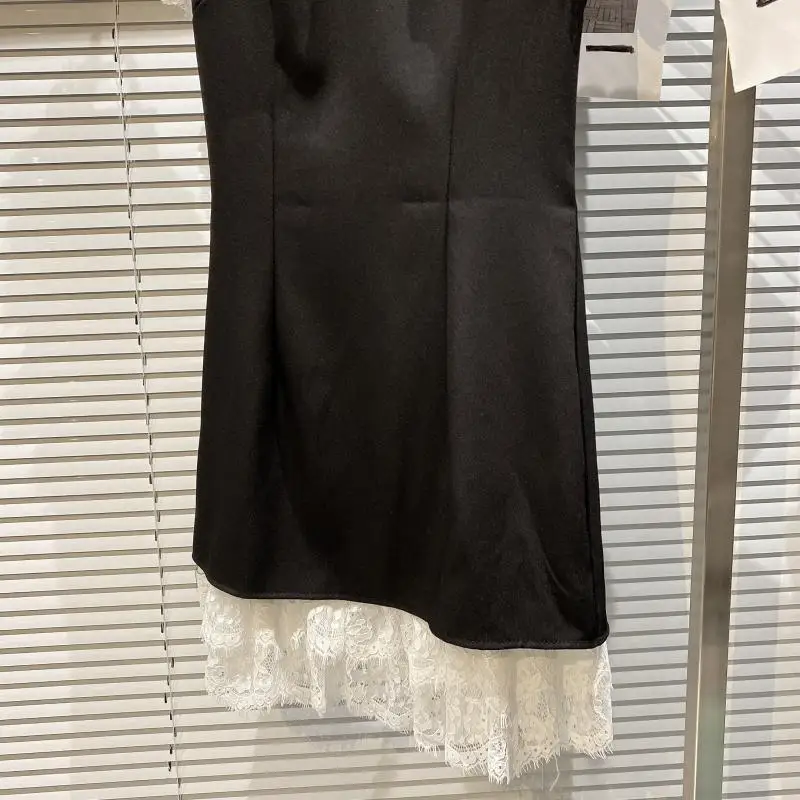 

2021 Summer New Elegant Lace Stitching Slimming Dress for Ladies Fashion Solid Color Crew Neck Sleeveless H-Typed Dress Female