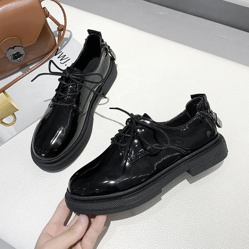 Женские однотонные кожаные туфли в британском стиле новинка весны 2020 модная