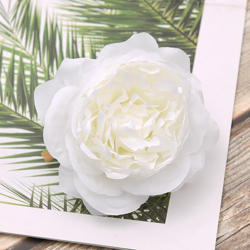 

Искусственные белые розы Nanairo 30 шт.