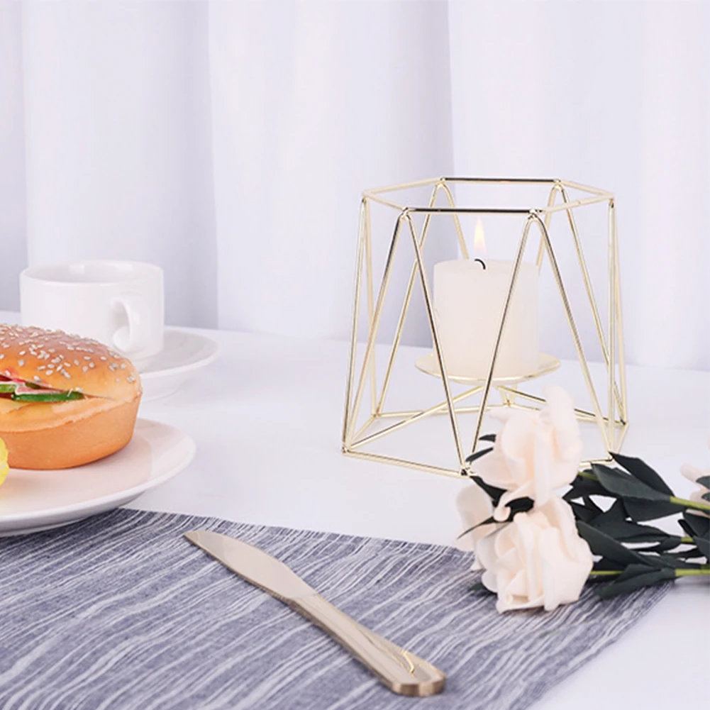 

Romantic Geometric Ornaments Stand Bar Wedding Candlestick Table Craft Iron Art Candle Holder 3D Home Decor Nordic Style