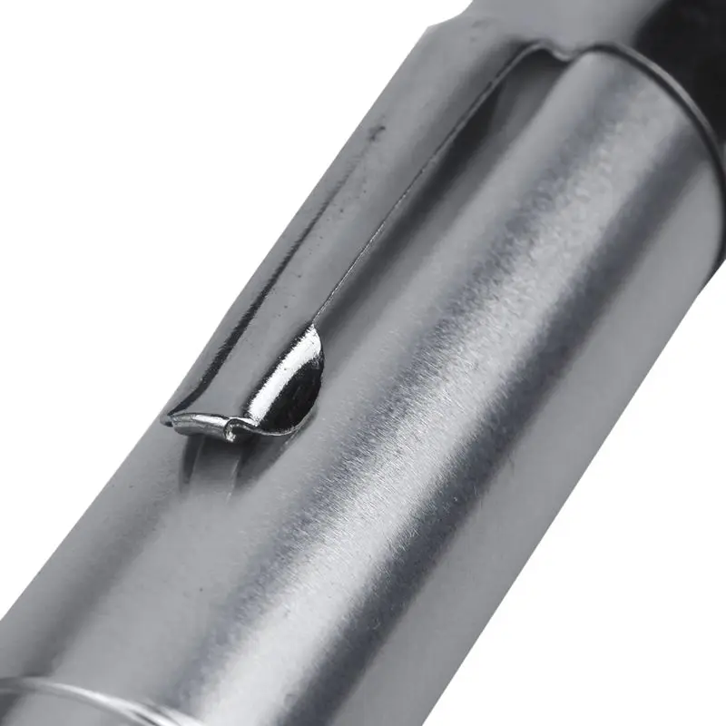 

1Pcs metal Chalk Holder Teacher's Blackboard Saving Chalk Clip Clutch, Silver