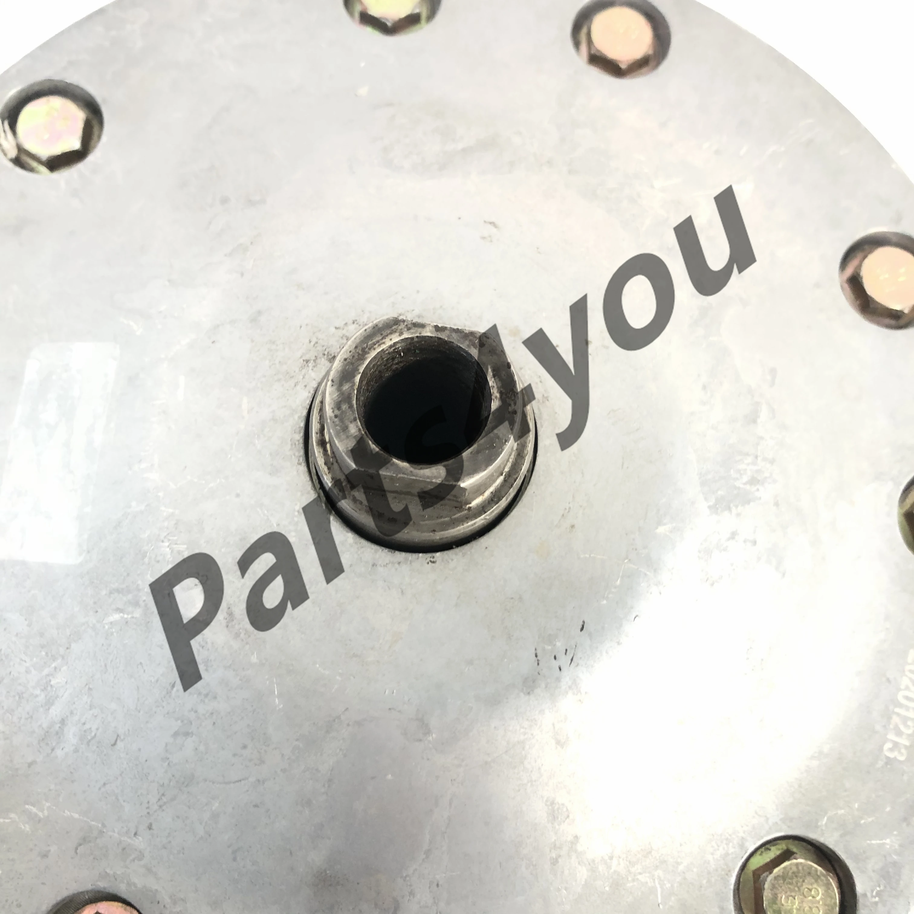 

TGB 1000 BLADE PRIMARY CLUTCH DRIVE PULLEY ASSY 911230