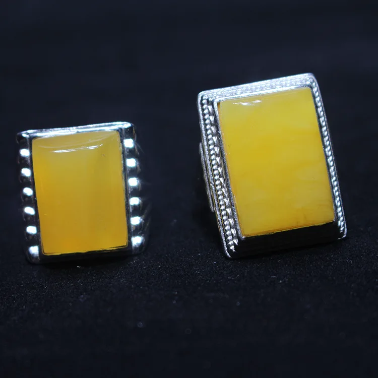 Кольцо из натурального янтаря с искусственным серебром регулируемое кольцо