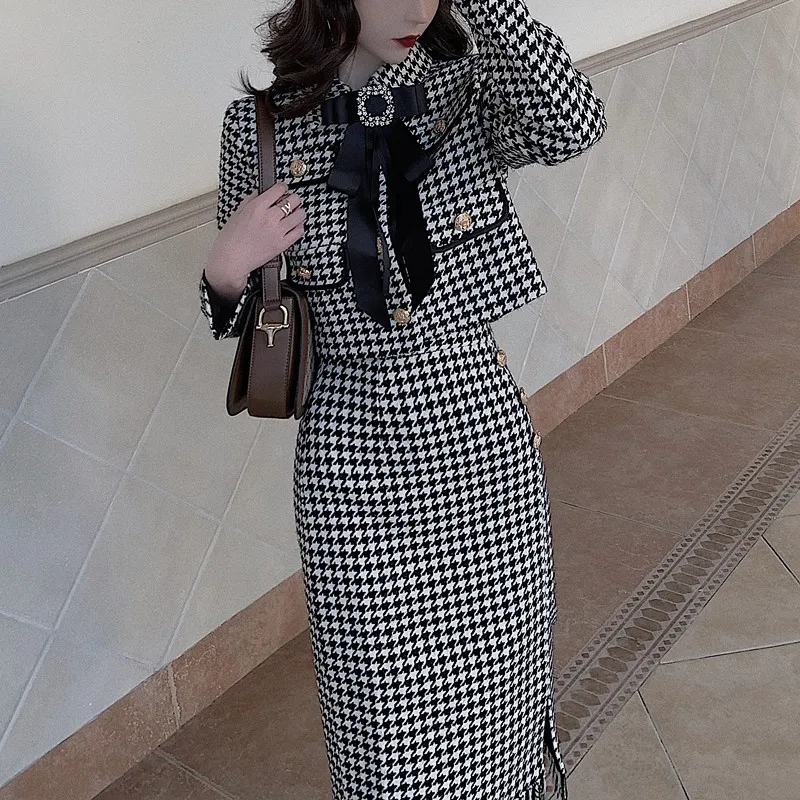 Галстук-бабочка из черной ленты в стиле ретро с кристаллами ювелирное украшение