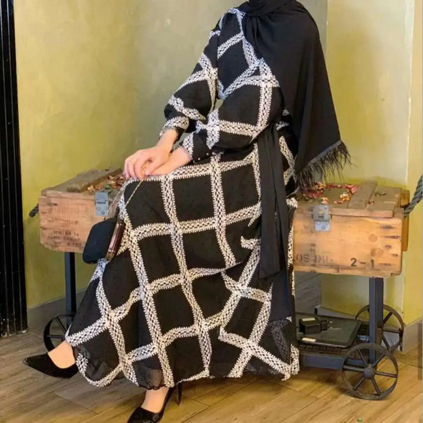 

Diamond grid printed peignoir Muslim abaya Dubai fashion embroidery leaves muslim dress abaya female islamic prayers robes F1973