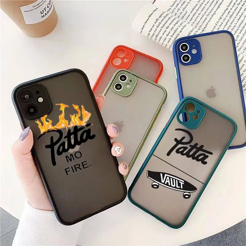 

A Little Dinosaur Baby Phone Case For IPhone 12 11 Pro Max XR XS Max X SE2020 6s 7 8 Plus Hard Shockproof Black Case