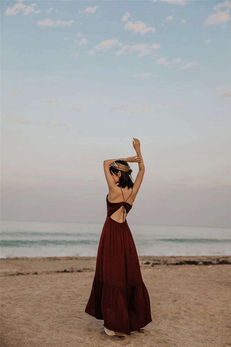 

Super Beautiful Open Back Ruffle Skirt Lace Satin Seaside Red Beach Dress