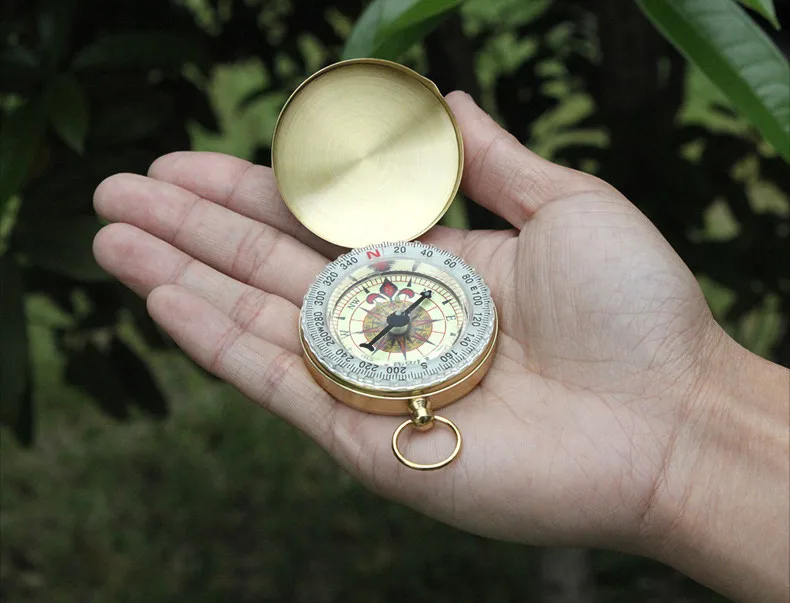 Eyeskey EK50 Portable Golden Compass Delicate Brass Pocket Mini Compass Watch Style Outdoor Camping Hiking