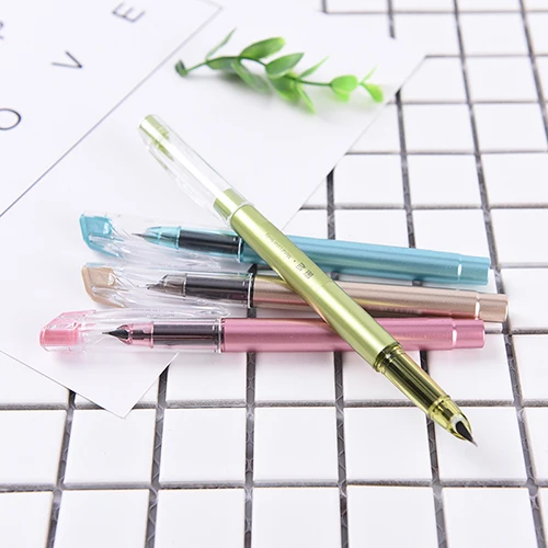 

1PC Kawaii Candy Color Plastic Calligraphy Fountain Ink Pen For Writing Gift Random Color