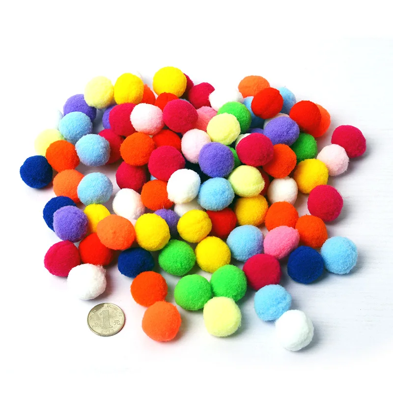 Помпоны 15 мм разноцветные Меховые помпоны белого красного розового цветов