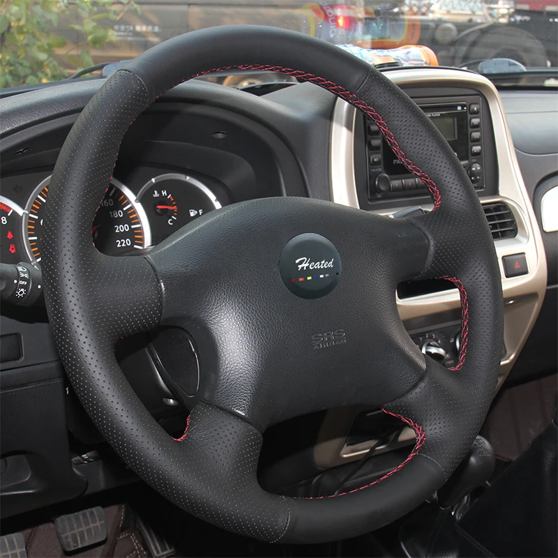 Оплетка на руль для Nissan Almera N16 Pathfinder Primera Paladin Old XTrail 2001 2006 Renault Samsung SM|on the steering wheel|wheel